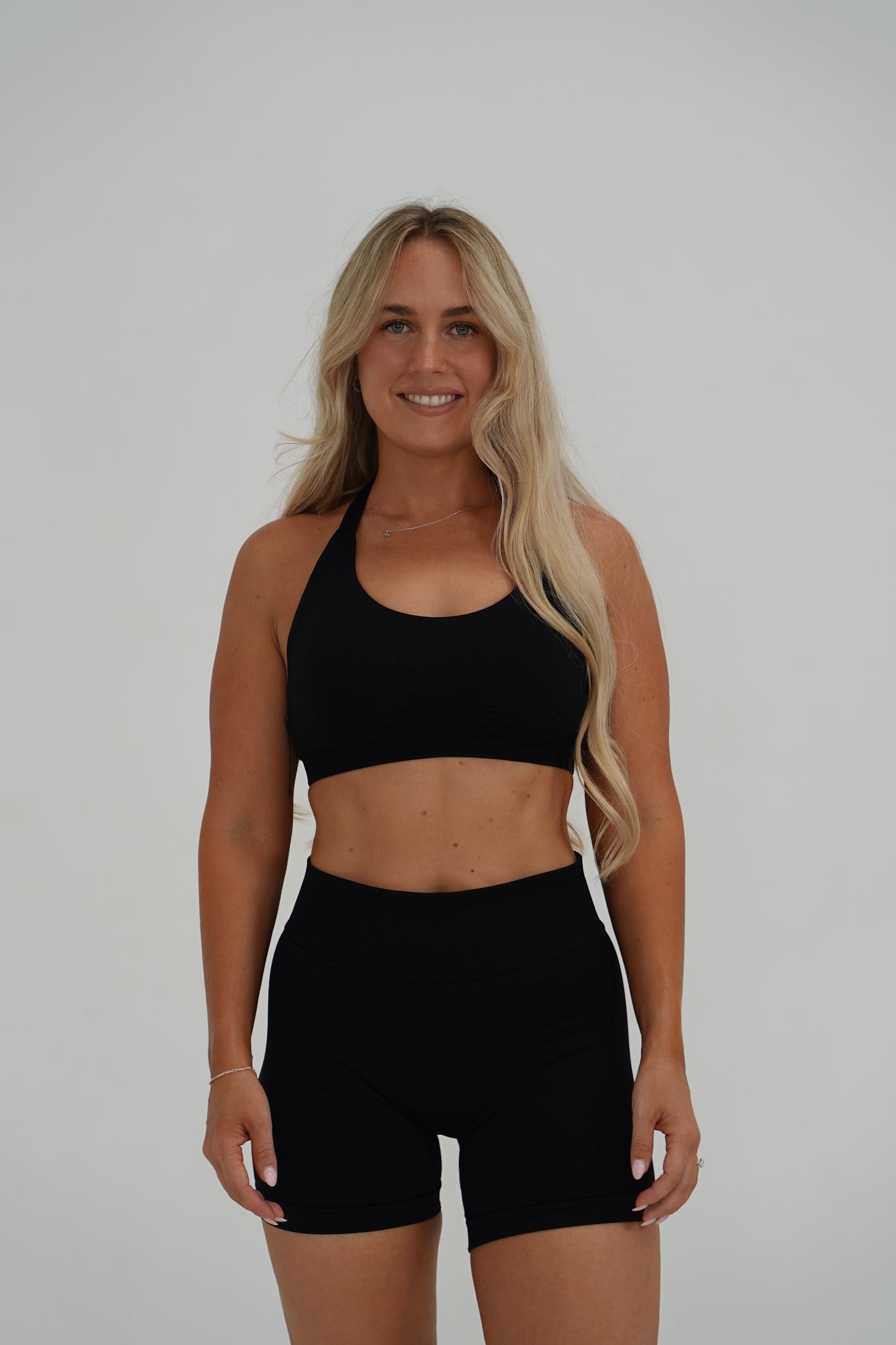 SCULPT CROP- BLACK