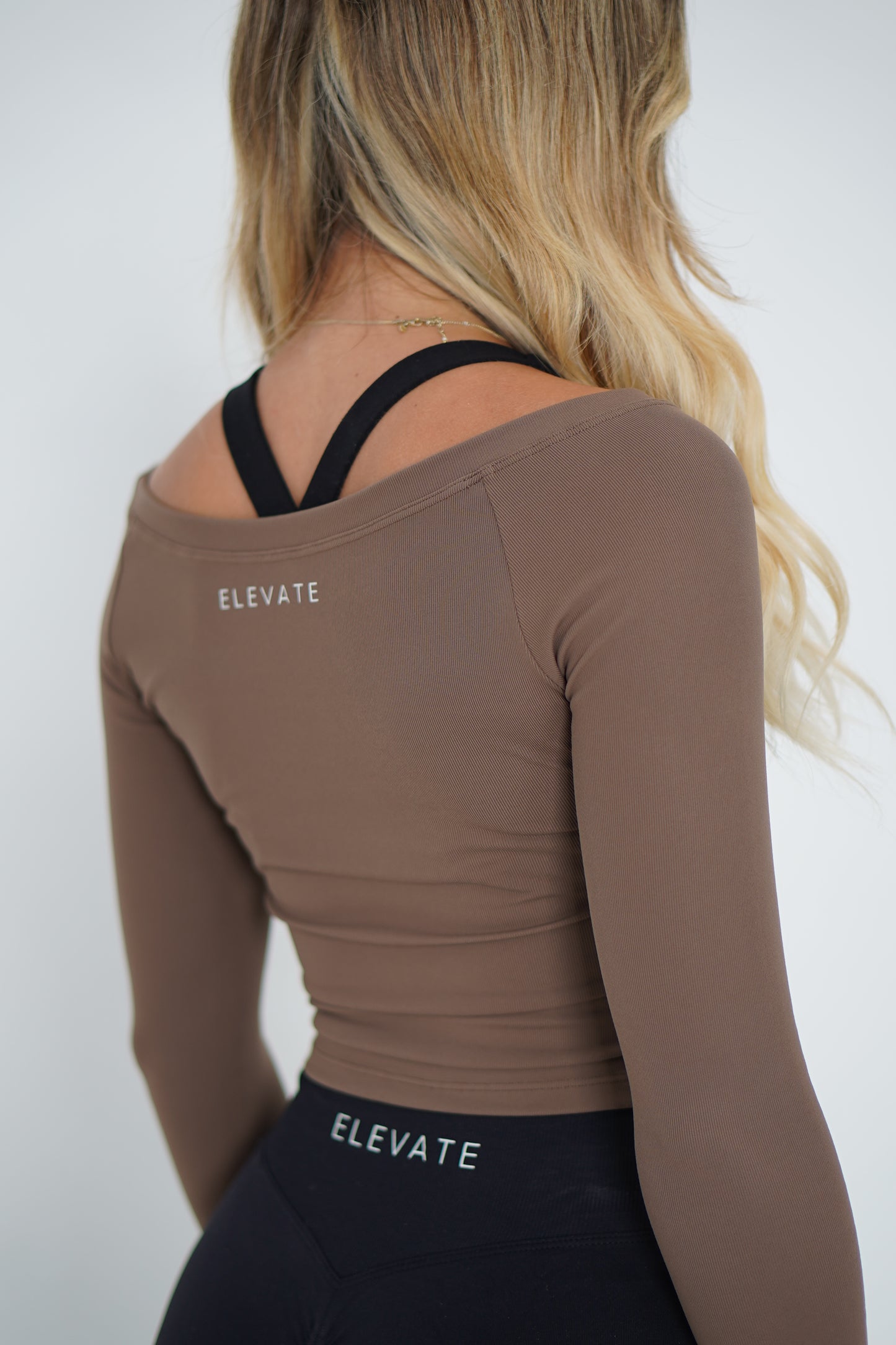 OFF THE SHOULDER LONG SLEEVE- COCOA