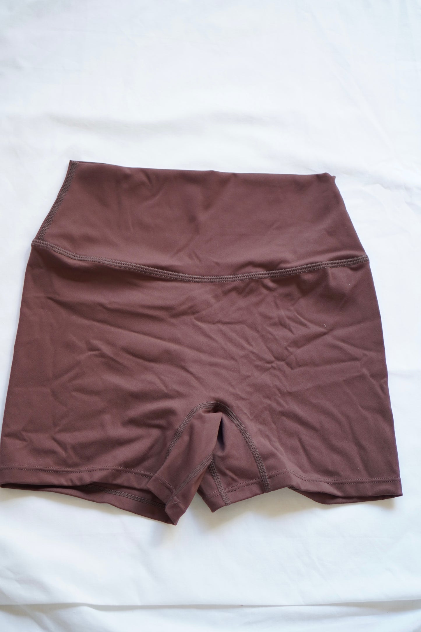 SAMPLE- NON SCRUNCH SHORTS- BROWN