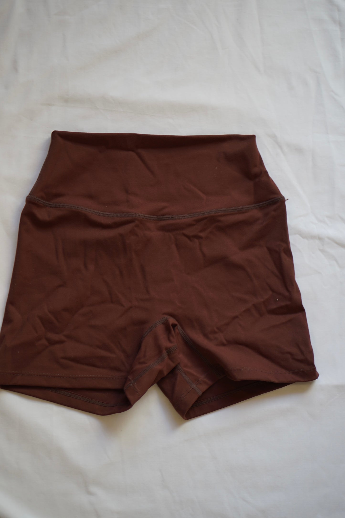 SAMPLE- NON SCRUNCH SHORTS- BROWN
