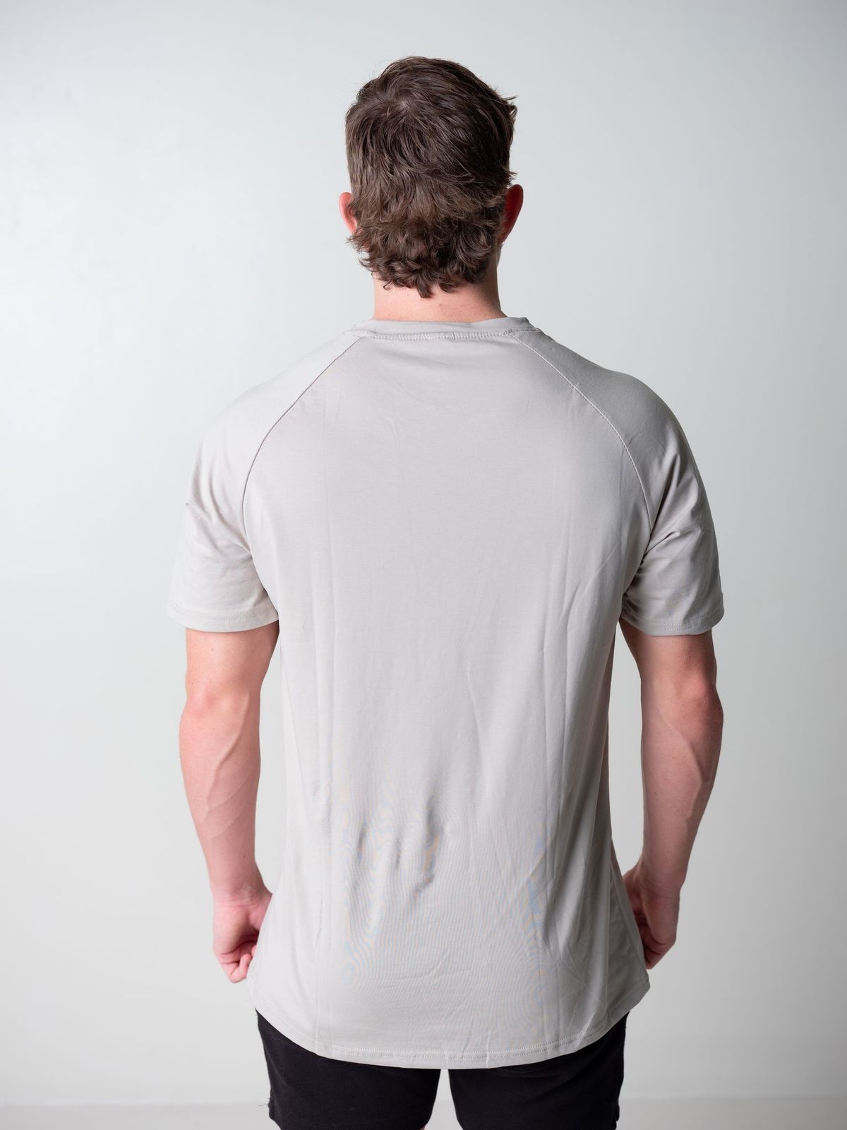 MEN'S TEE- GREY