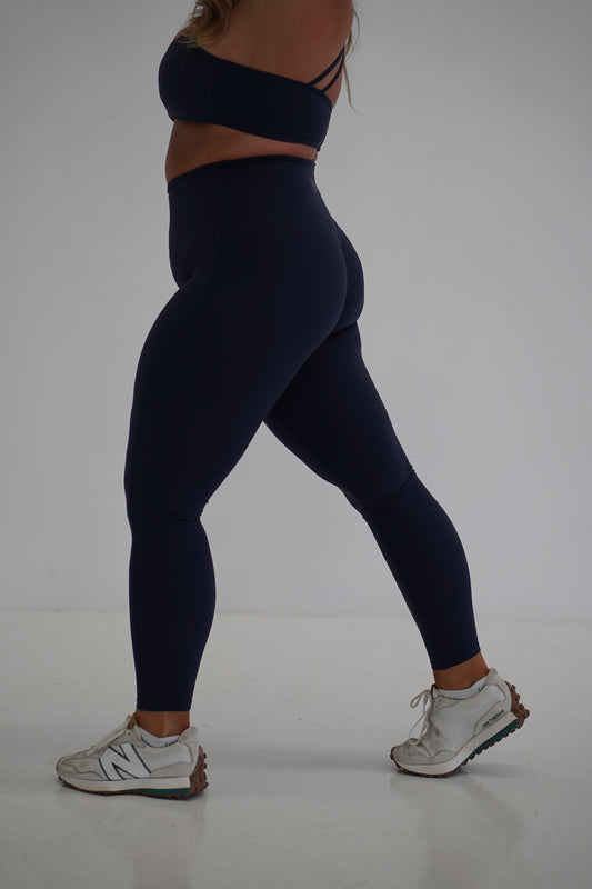 ESSENTIAL LEGGINGS- NAVY