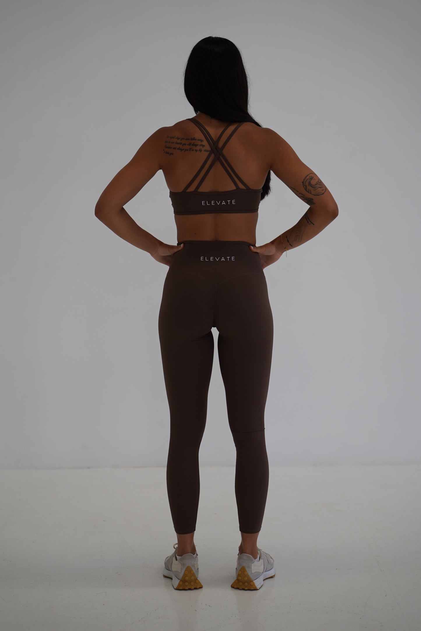 ESSENTIAL LEGGINGS- CHOCOLATE