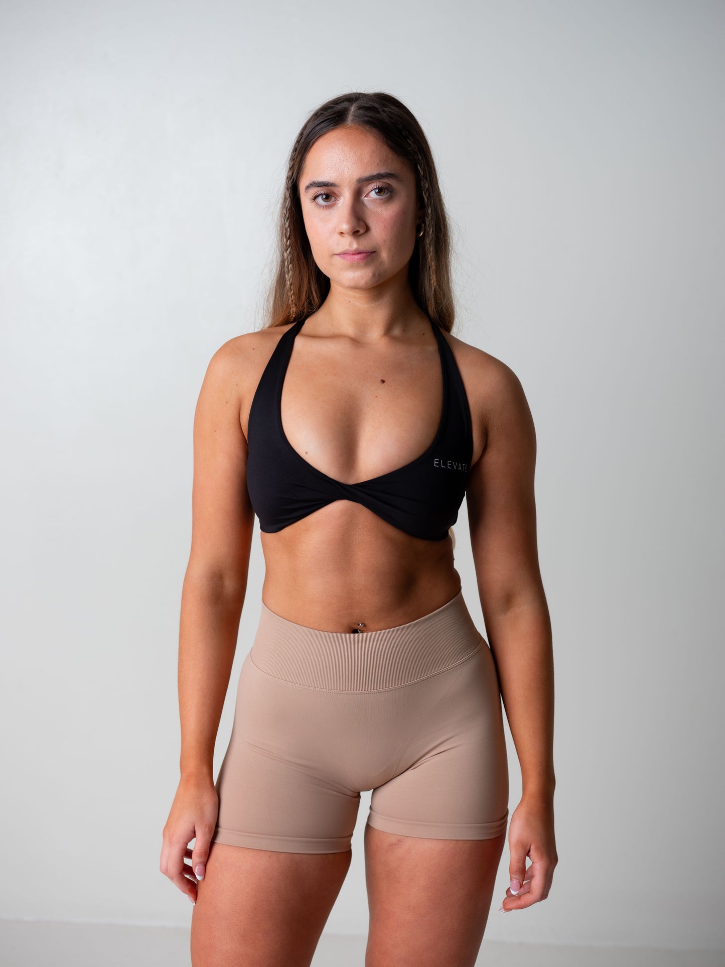 AMPLIFY TWIST CROP- BLACK